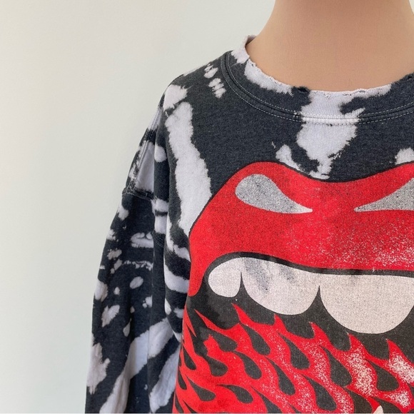 Madeworn Rolling Stones Voodoo Long Sleeve Distressed Tie Dye Sweatshirt EUC S - Picture 10 of 12